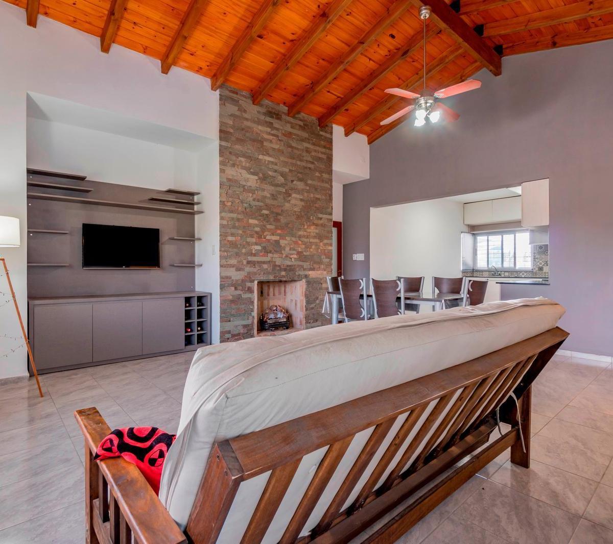 Foto de VENTA - Casa - 3 dormitorios - Arroyo Boulevard , Arroyo Seco, imagen 3