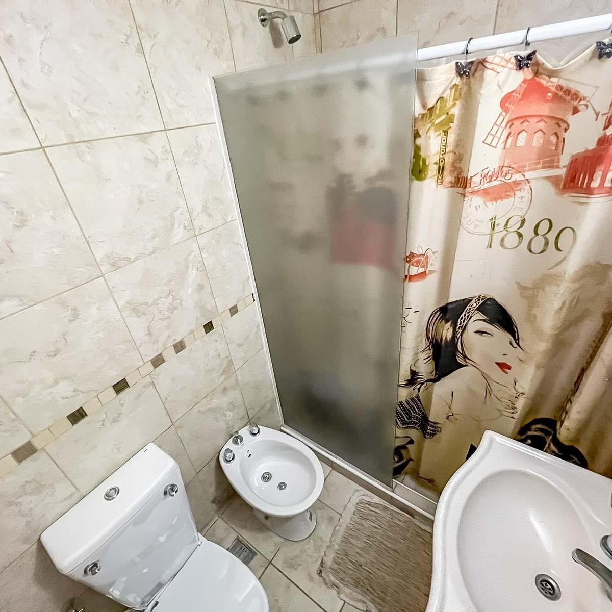 Venta - Departamento - 2 Dorm. - Cochera - Centro, Rosario. 3