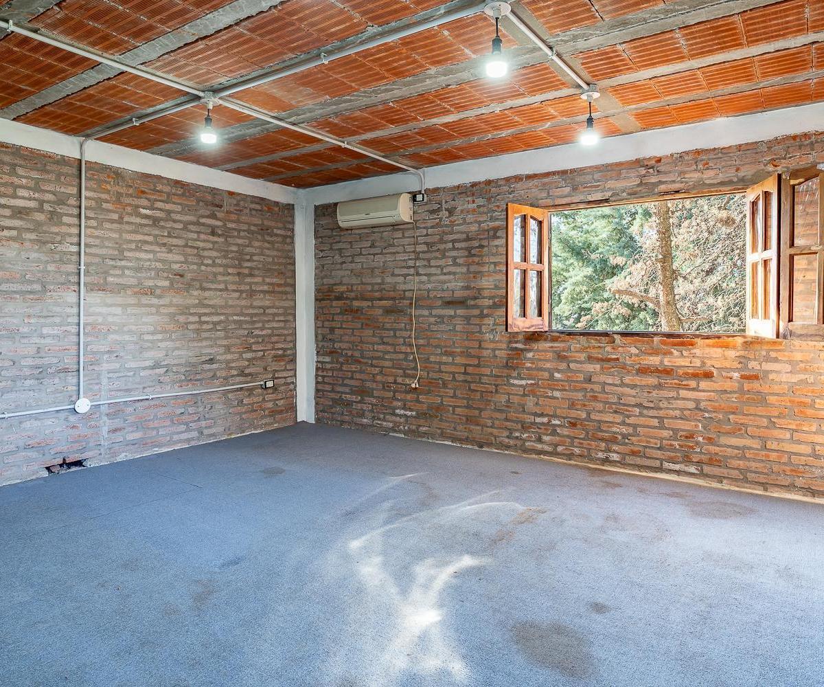 VENTA/FINANCIACION - Casa interna - Jardín con pileta - Andino