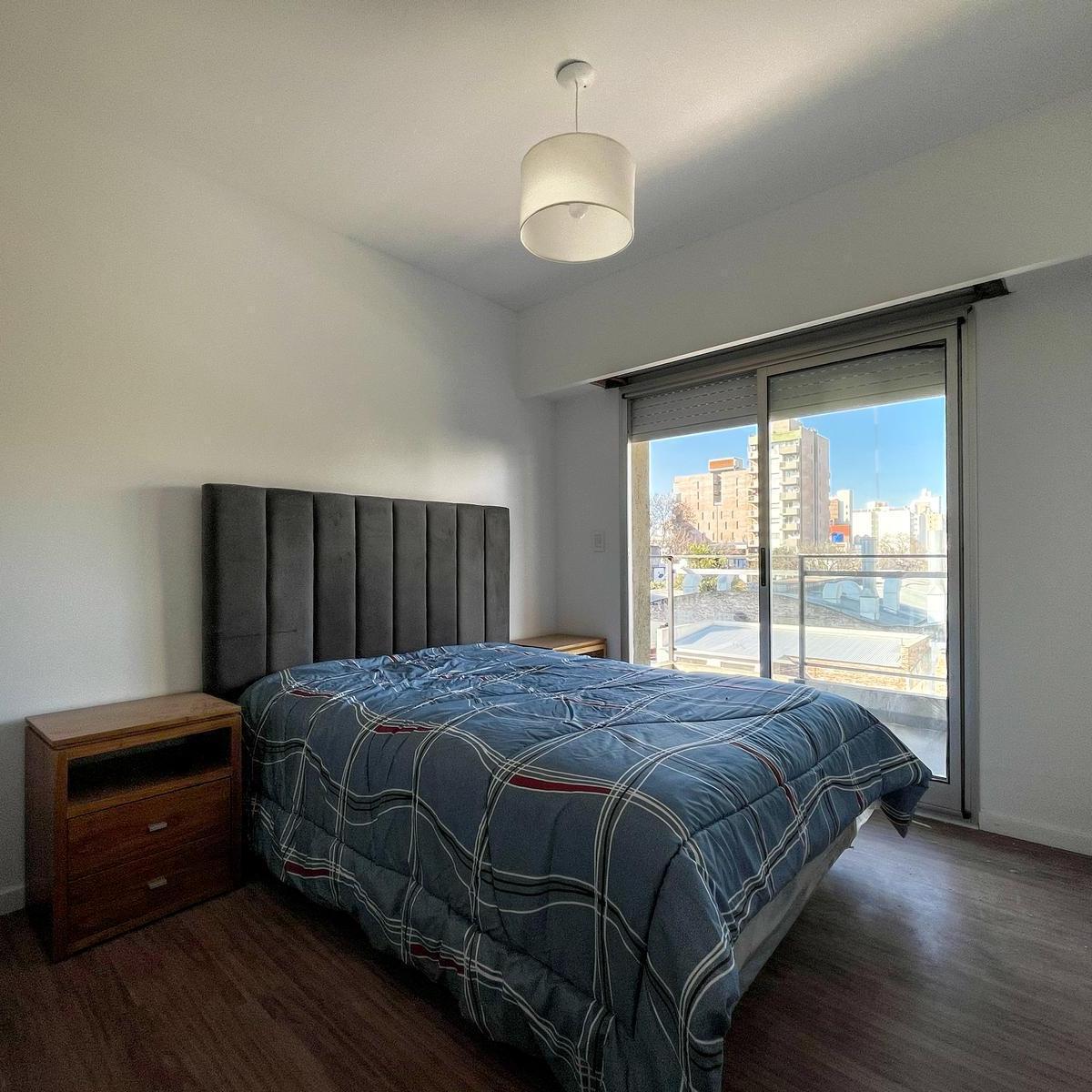 Foto de VENTA - Departamento - 2 dormitorios con balcón - Lourdes, Rosario., imagen 2