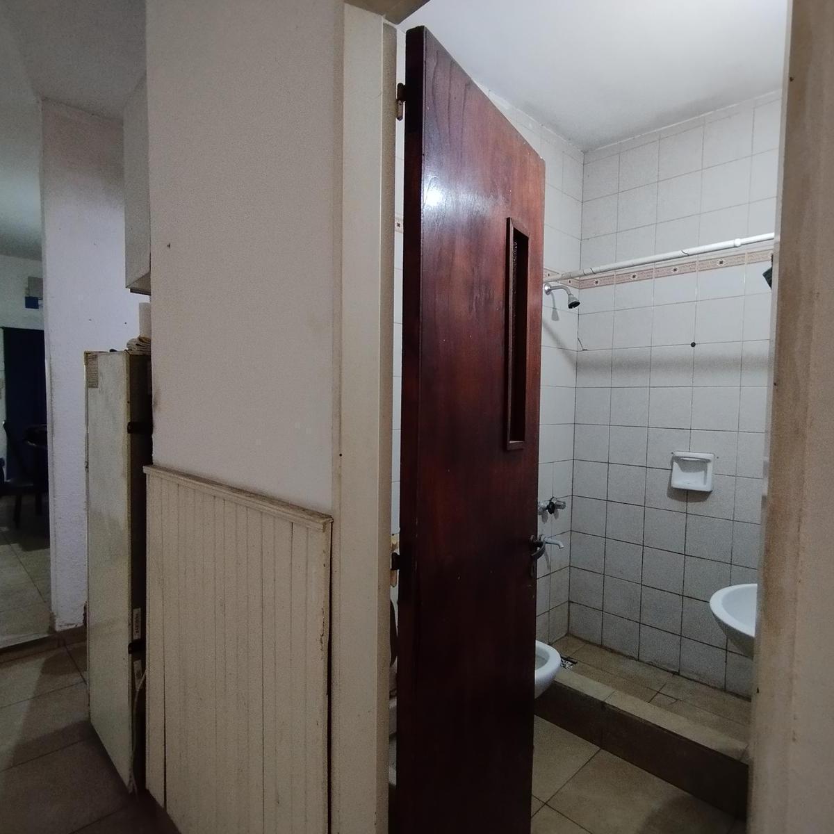 VENTA/PERMUTA - Casa - 1 dormitorio con cochera - Fisherton, Rosario