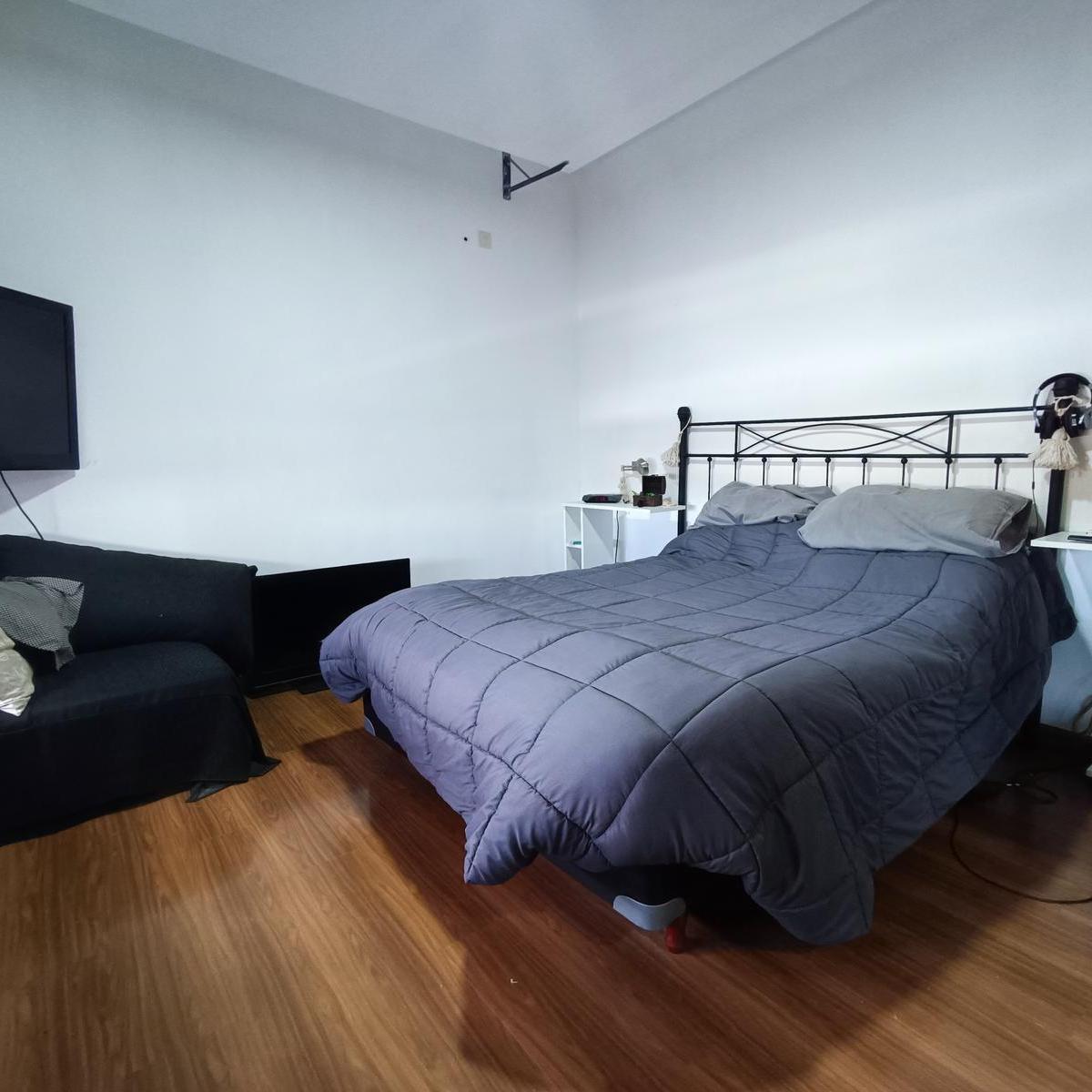 Venta - 2 Departamentos en Planta Alta y Galpón - Belgrano, Rosario. 2