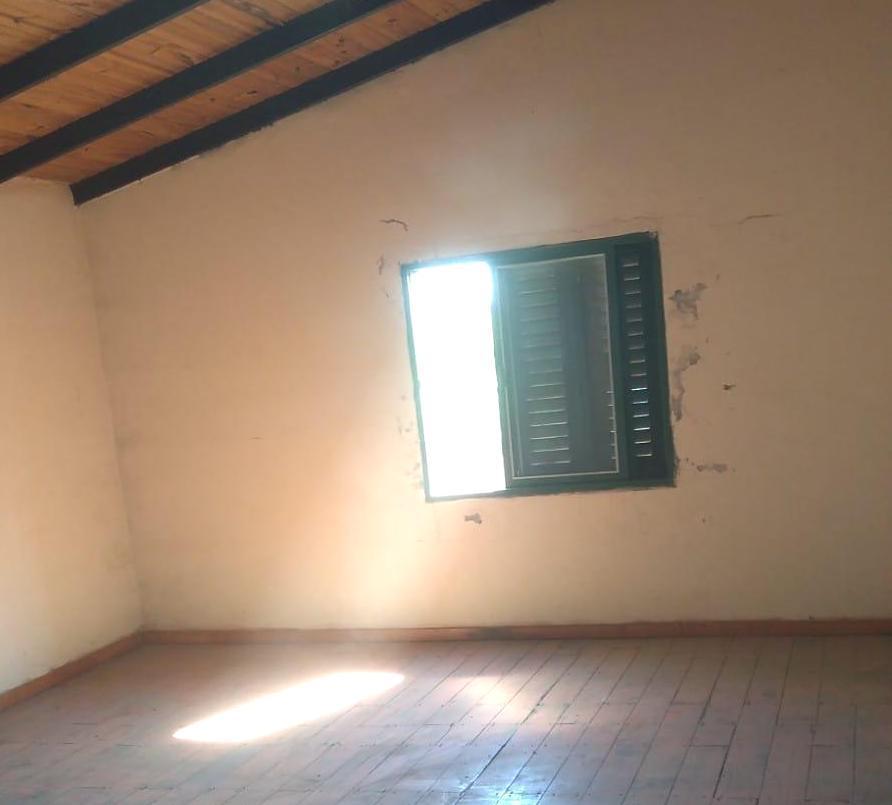 Venta/permuta - Casa - 2 Plantas - 9 Ambientes - Las Delicias, Rosario. 1