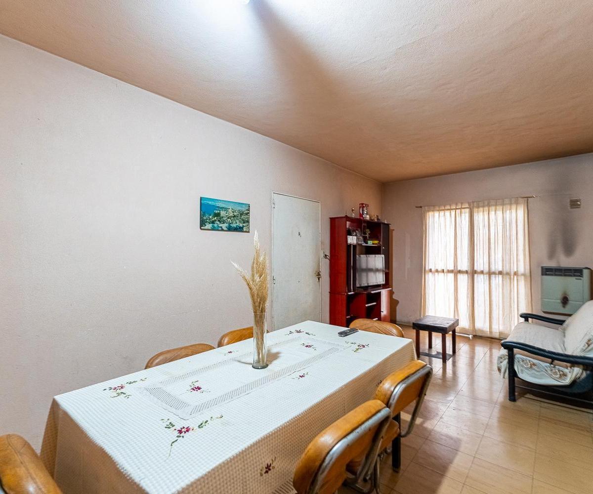 Venta - Departamento - 4 Ambientes - La Florida, Rosario 3