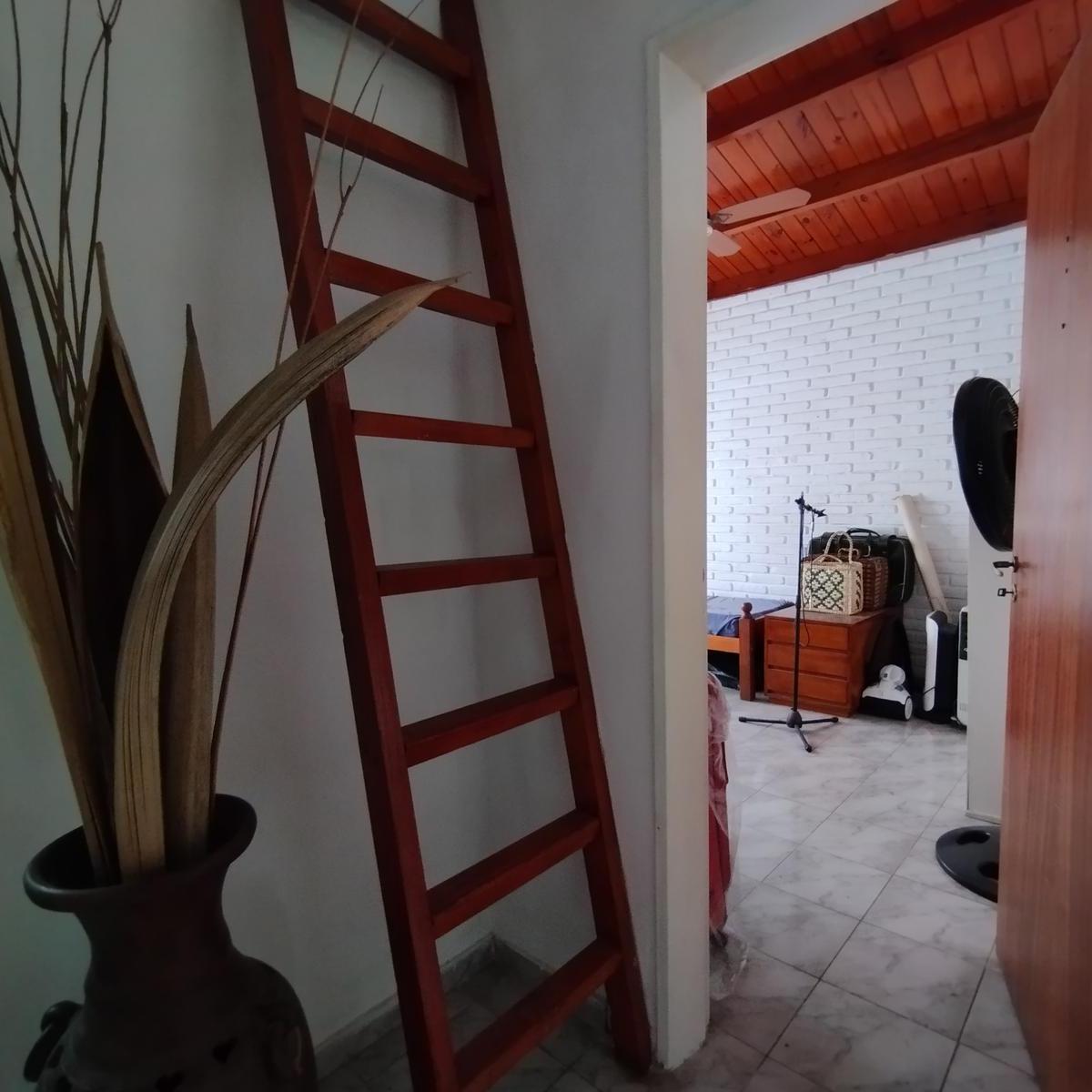 Venta / Permuta - Casa - 2 Dorm. - Cochera y Pileta - Zona 9, Funes 4