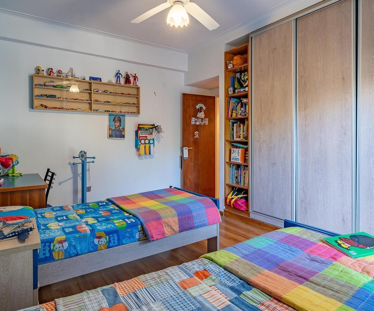 Venta - Casa - 4 Dorm. - España y Hospitales, Rosario 5