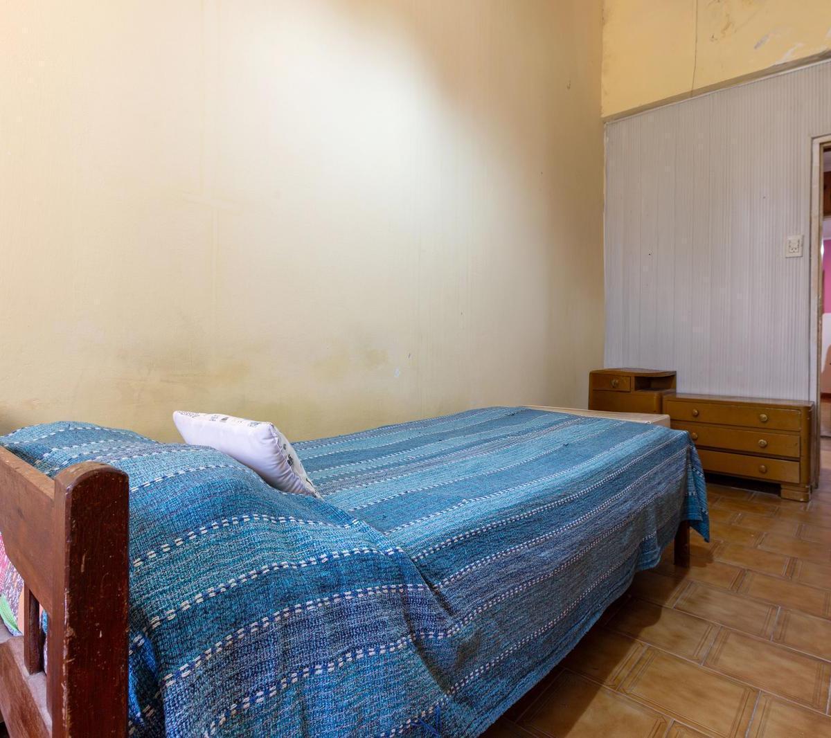 Venta/permuta - Casas de 3 Dorm. con Cochera. Villa Gobernador Gálvez. 3