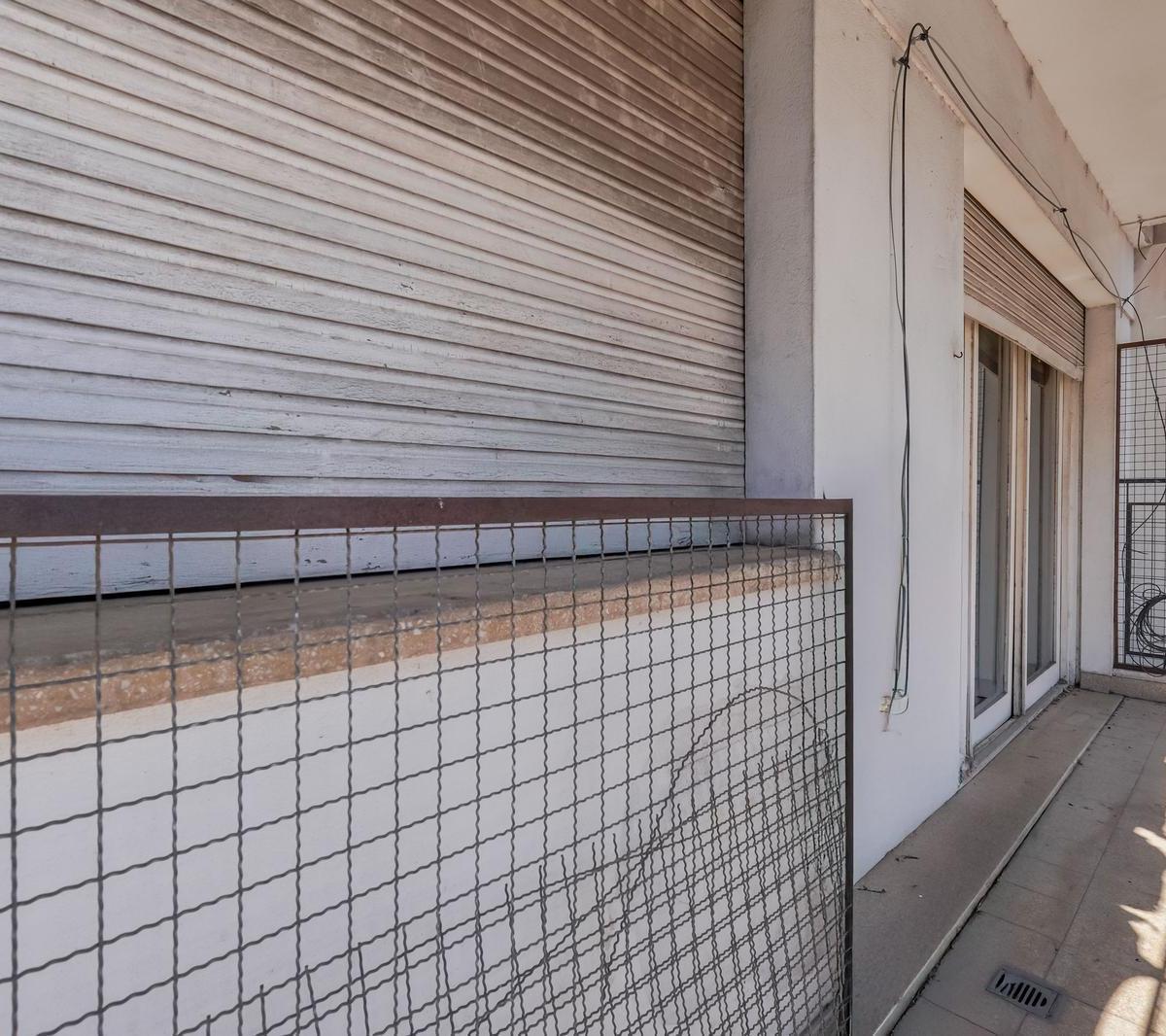 Venta/permuta - Departamento de 4 Dorm. - Centro, Rosario. 3