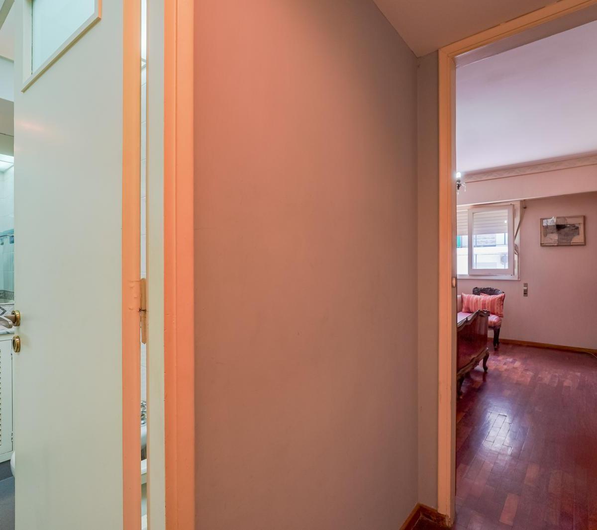 Venta/permuta - Departamento de 4 Dorm. - Centro, Rosario. 3