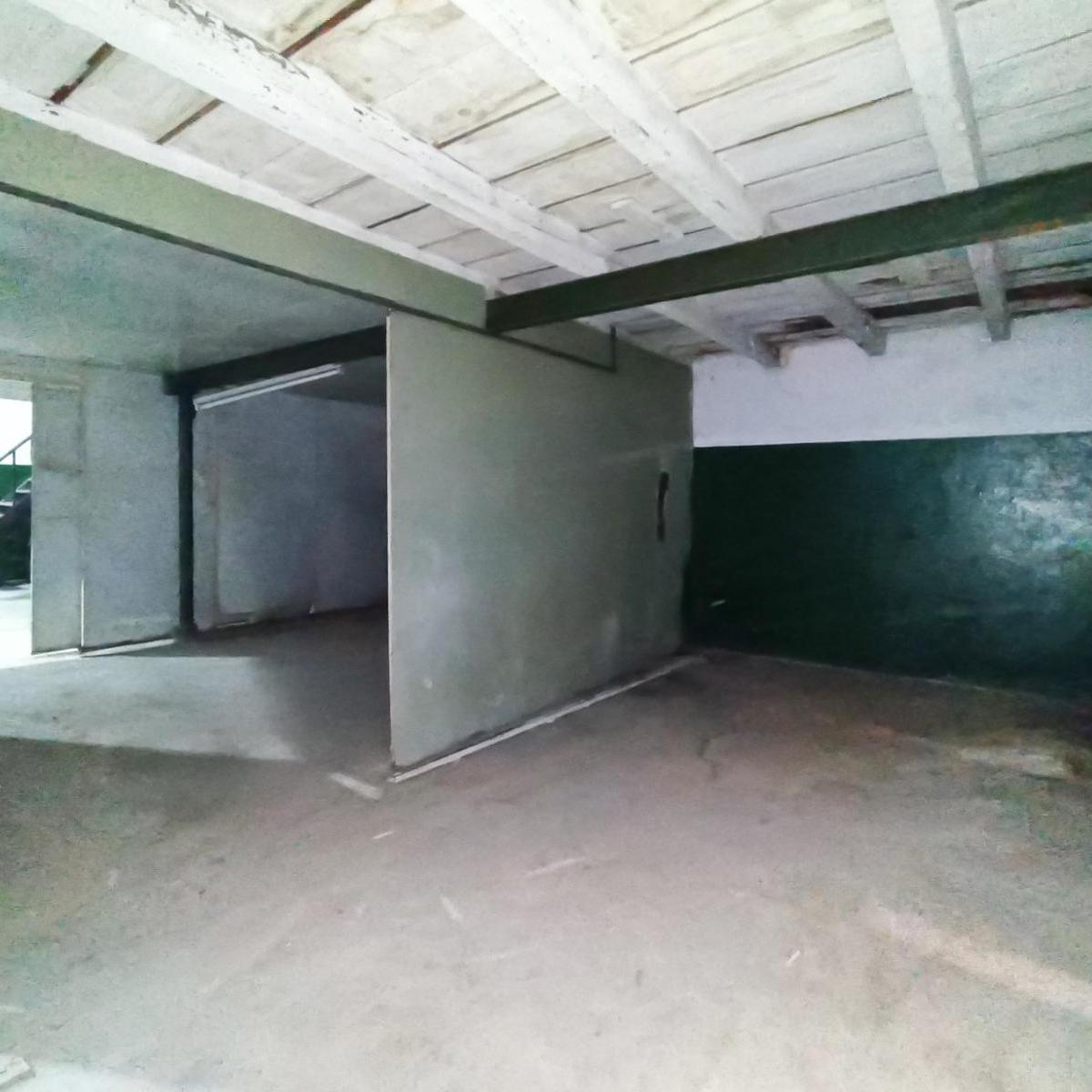 Venta/permuta - Galpón con Oficinas y Terreno. España y Hospitales, Rosario. 2