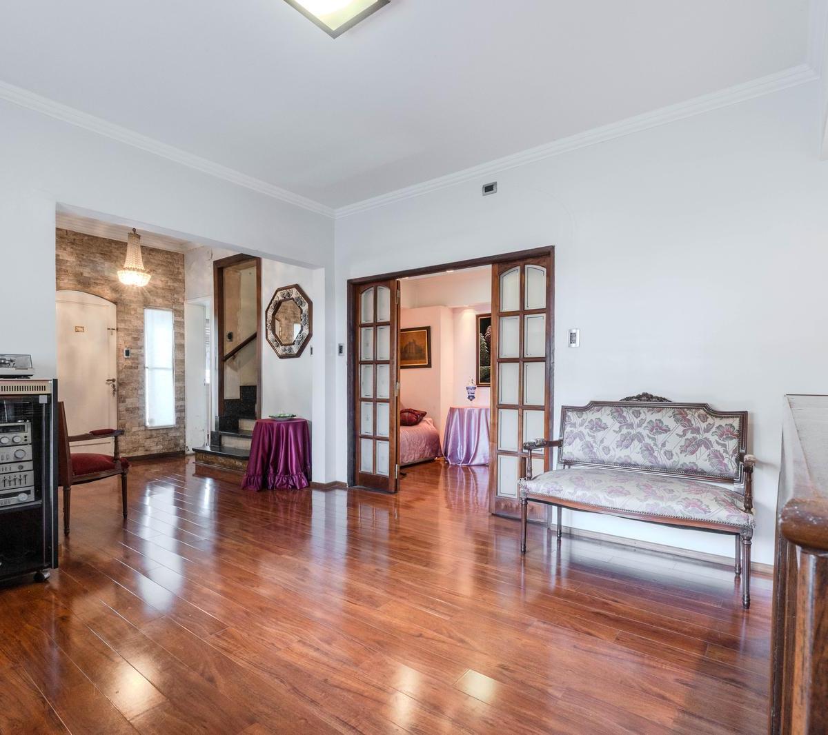Venta/permuta - Casa - a Refaccionar - Roque Sáez Peña, Rosario 5