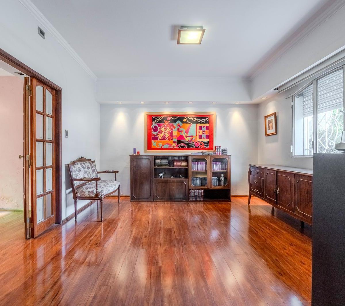 Venta/permuta - Casa - a Refaccionar - Roque Sáez Peña, Rosario 4