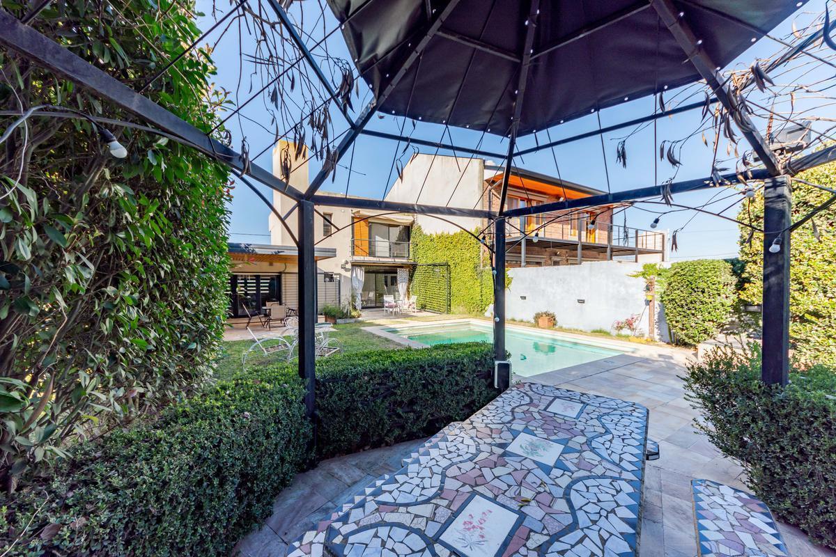 Venta/permuta – Casa 3 Dorm. con Jardín y Pileta - Las Pérgolas, Soldini. 3
