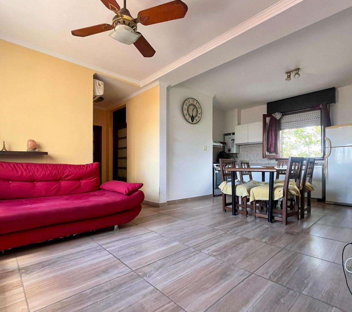 Foto de VENTA - Departamento de 1 dormitorio con lavadero exclusivo - Matheu, imagen 3