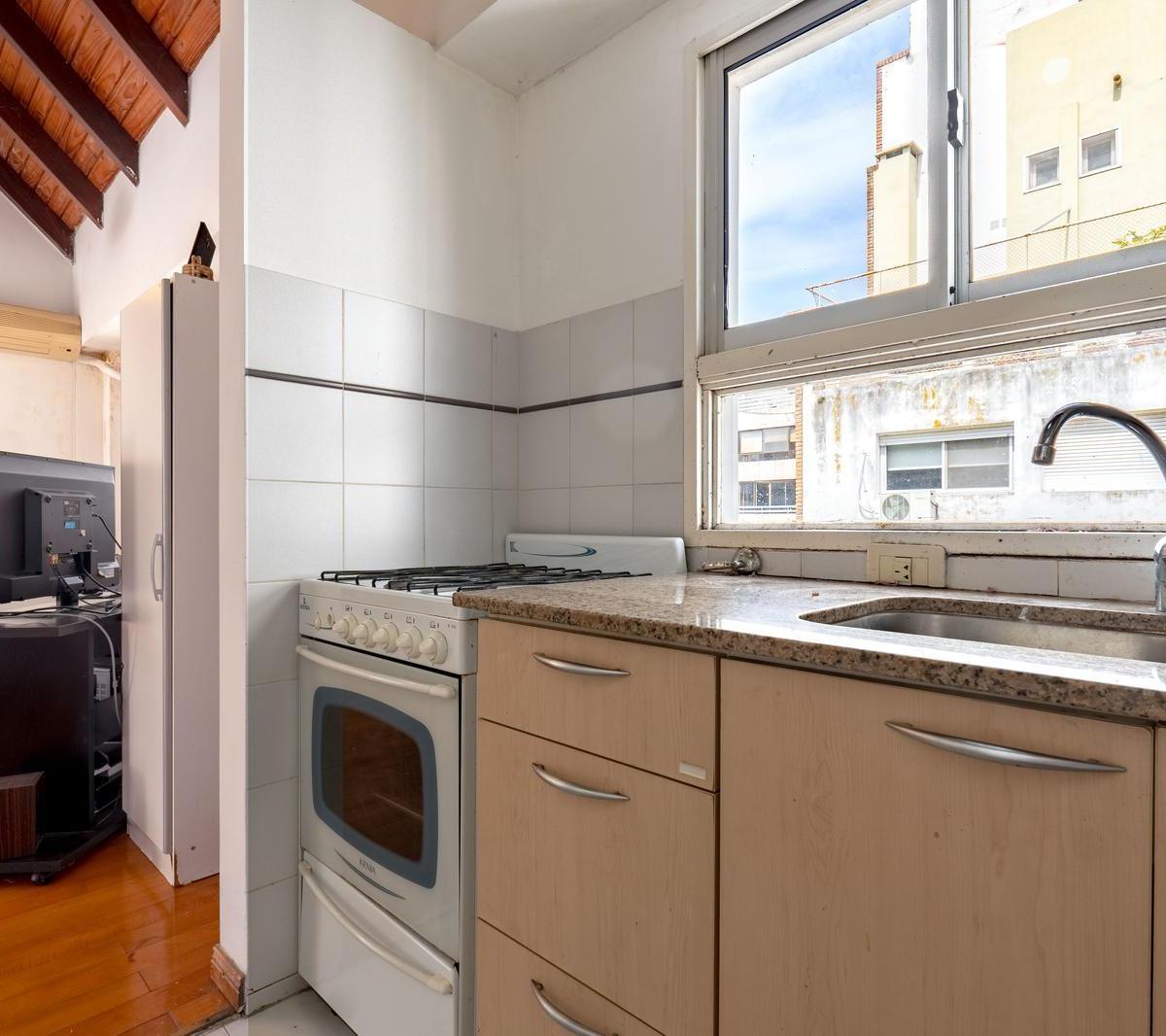 Venta - Dúplex de 3 Dorm. con Balcón y Vista Al Rio - Martin, Rosario 3