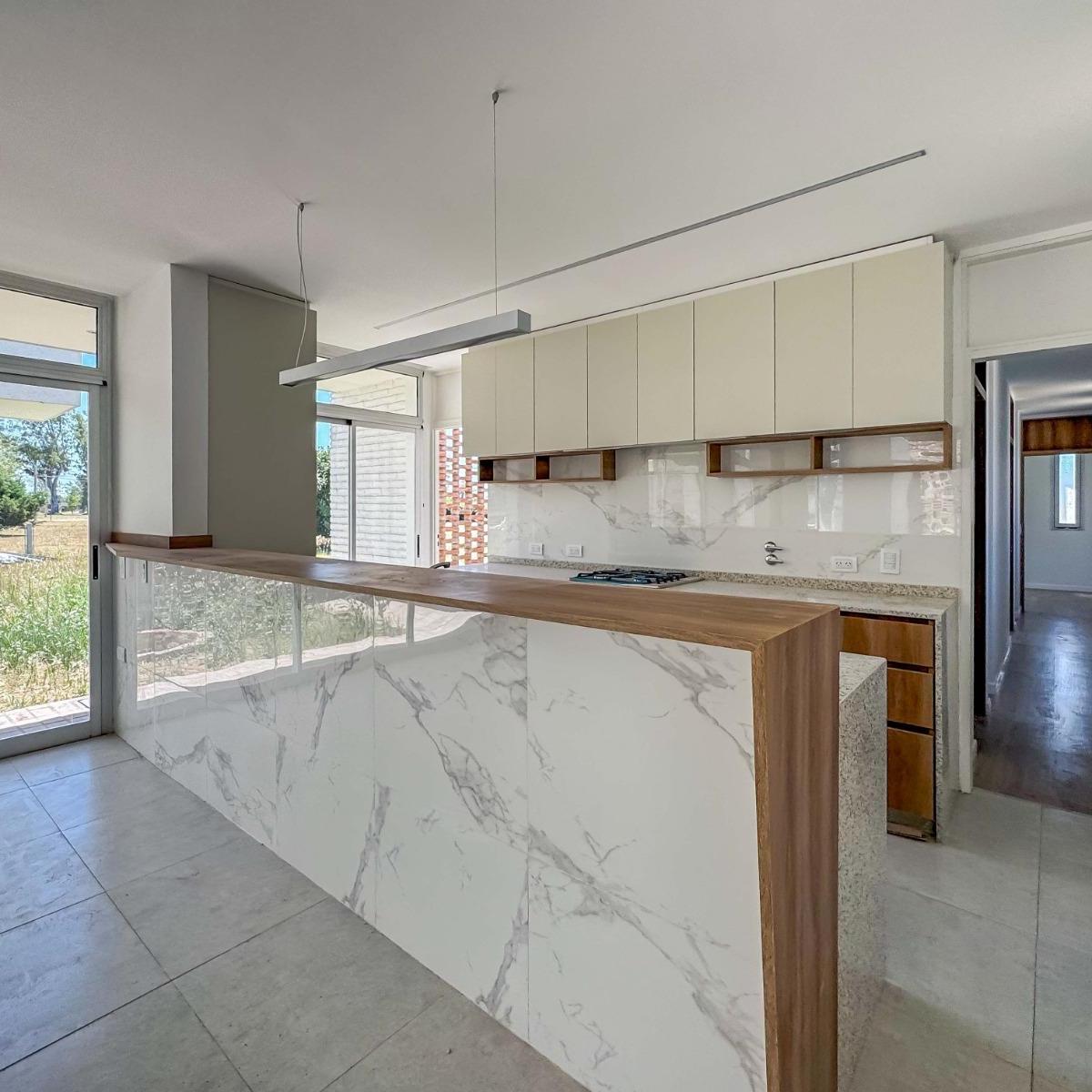 Foto de VENTA - Casa de 2 dormitorios. Pinares del Sur., imagen 4