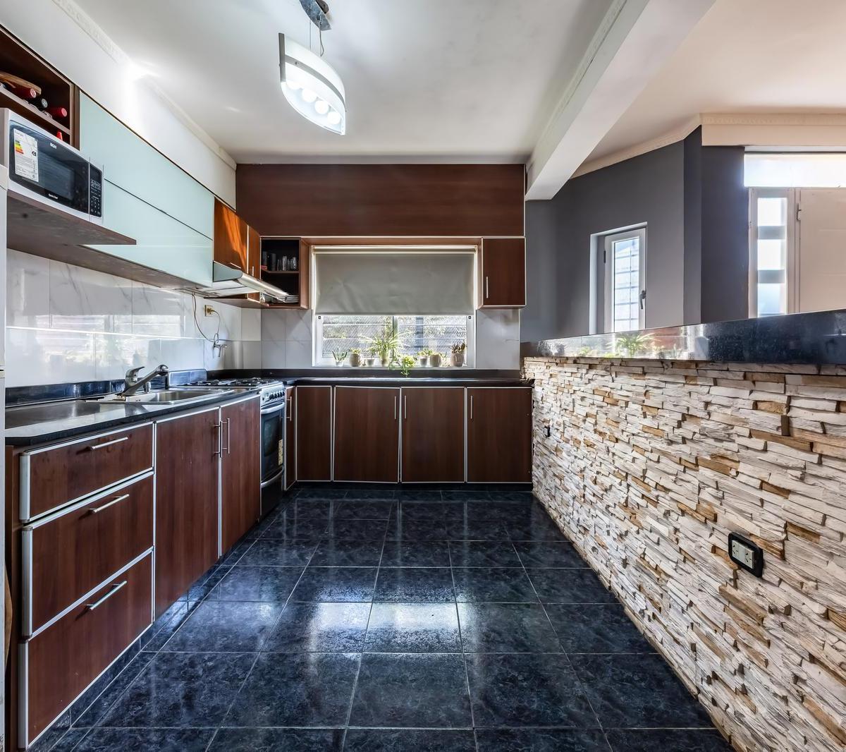 Casa en Ibarlucea 5