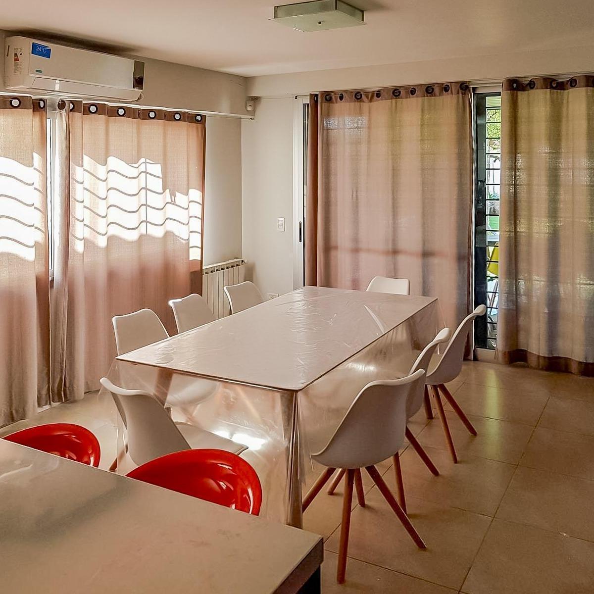 Venta - Casa de 4 Dorm. - Fisherton, Rosario. 3
