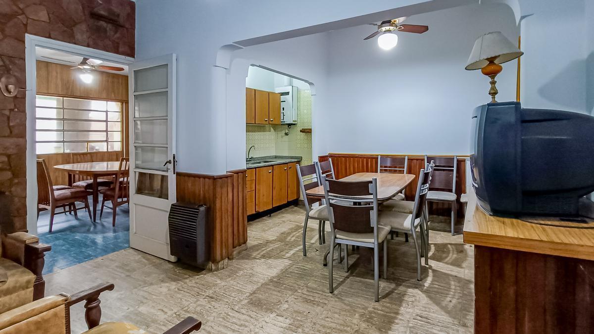 VENTA - Casa 2 dormitorios - Echesortu, Rosario