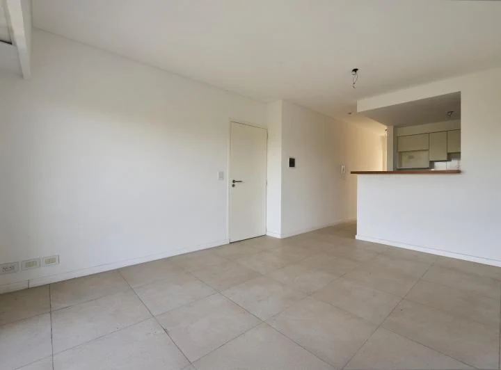 Foto de VENTA - Departamento de 2 dormitorios a estrenar, y balcón al frente, imagen 5