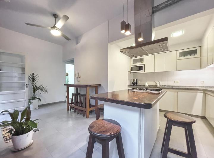 VENTA - Casa - 3 dormitorios - Quincho y pileta - Fisherton, Rosario 2