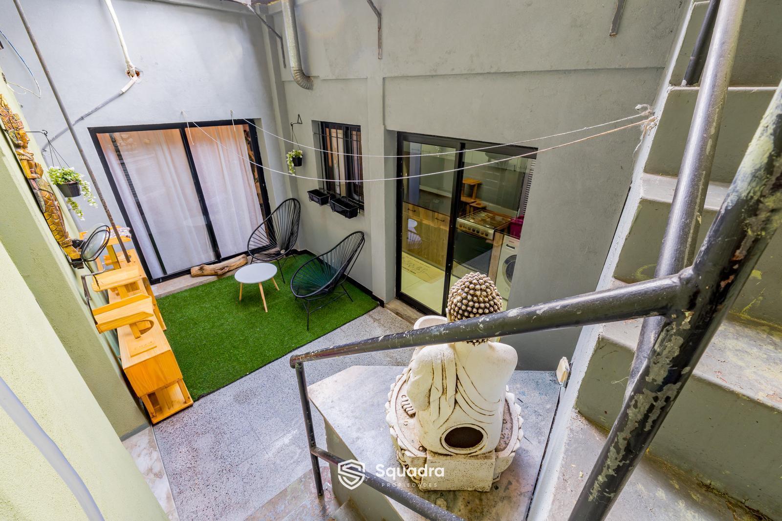 VENTA | PERMUTA - Casa de pasillo de 1 dormitorio comodín y Patio. Centro, Rosario