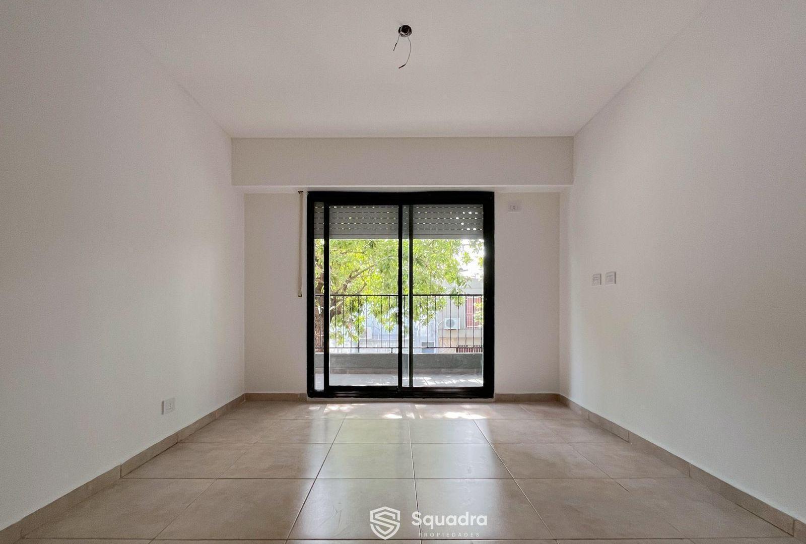 VENTA - Monoambiente con balcón al frente - Echesortu, Rosario.