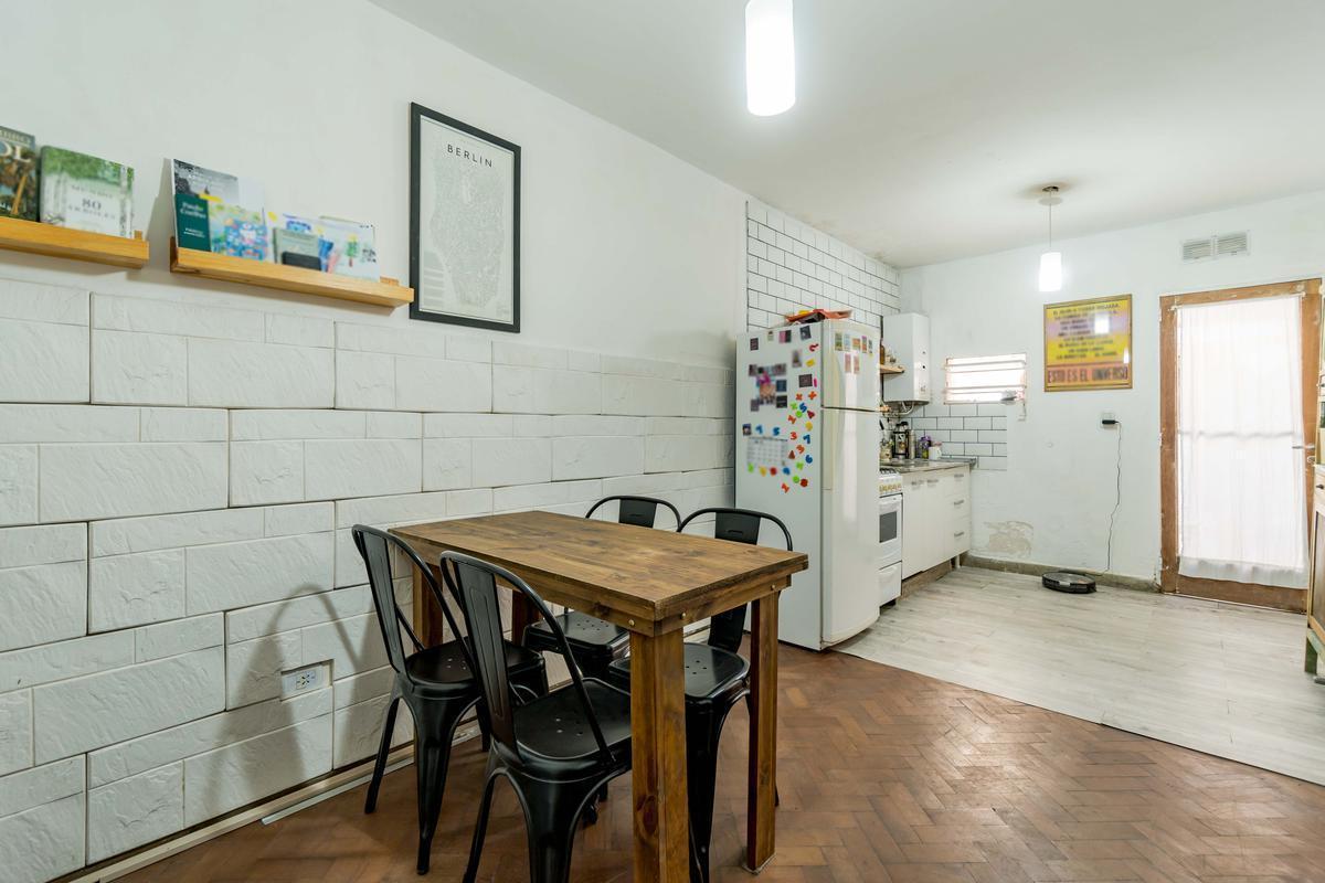 VENTA / PERMUTA TERRENO O VEHICULO - Departamento - 1 dormitorio - Abasto, Rosario