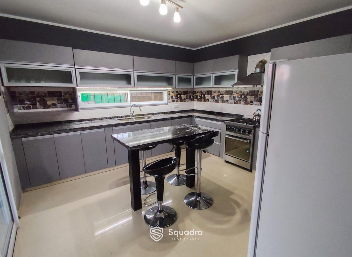 Foto de VENTA | PERMUTA - Casa 3 Dormitorios - Barrio Punta Chacra. Roldán., imagen 2