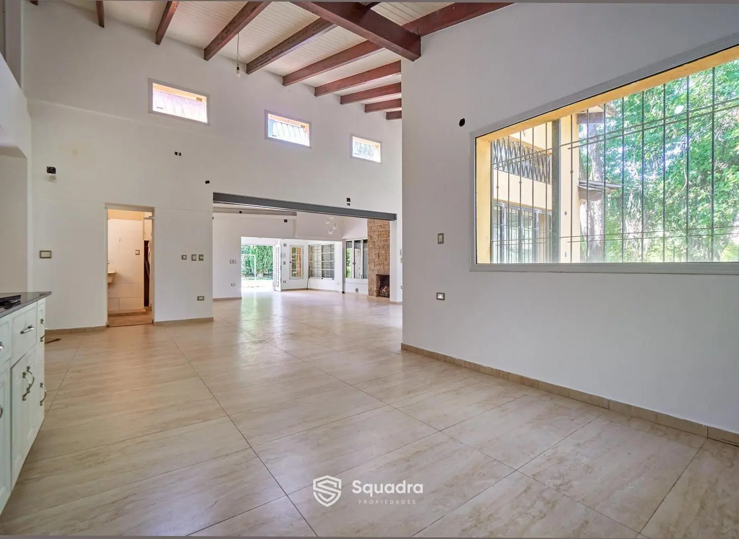 VENTA | PERMUTA - Casa de dos dormitorios, galería, piscina - Garita 14, Funes. 5