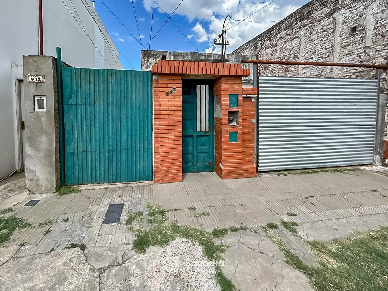VENTA - Casa al frente a reciclar - Barrio Belgrano, Rosario. - APTA CRÉDITO. 5