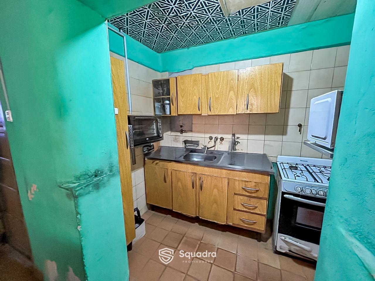 VENTA - Casa al frente a reciclar - Barrio Belgrano, Rosario. - APTA CRÉDITO.
