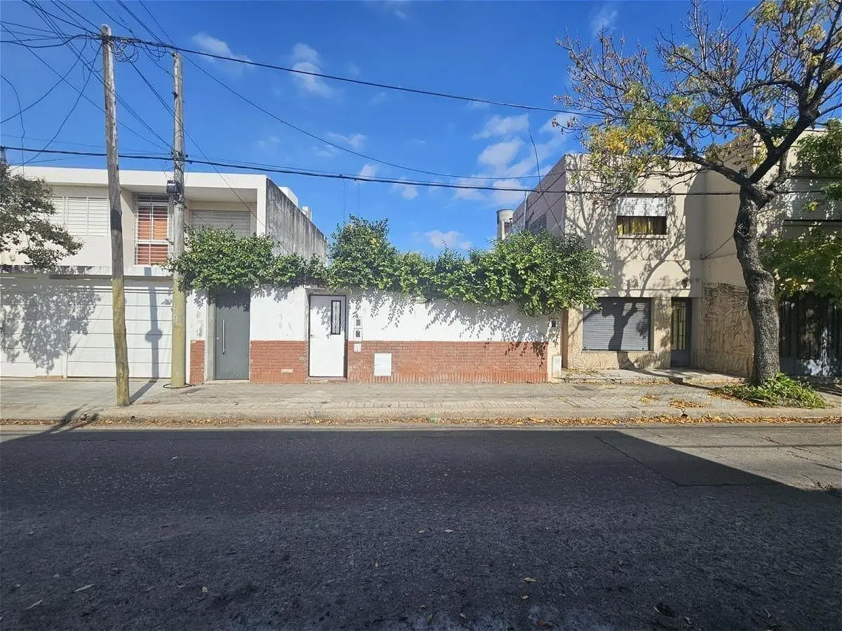 VENTA | PERMUTA  - Terreno ideal para constructora -  Barrio Refinerias, Rosario. 4