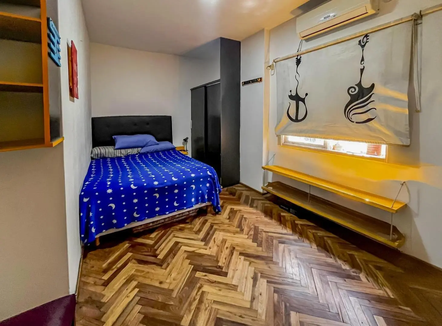 VENTA | PERMUTA - Casa de dos plantas, 3 dormitorios, jardín y pileta.Belgrano, Rosario. 3