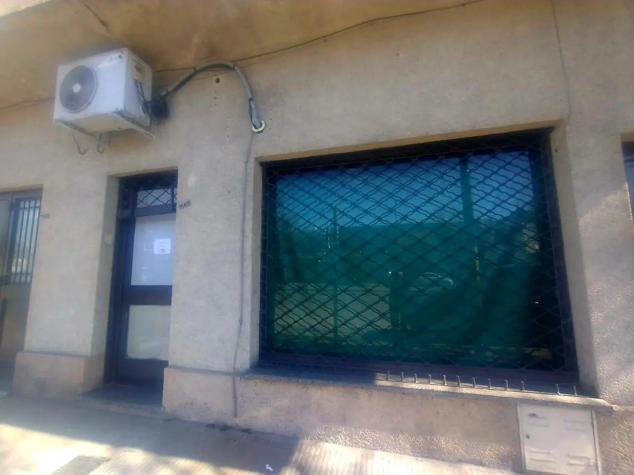 ALQUILER - Local para uso comercial - Barrio Luis Agote, Rosario. 2