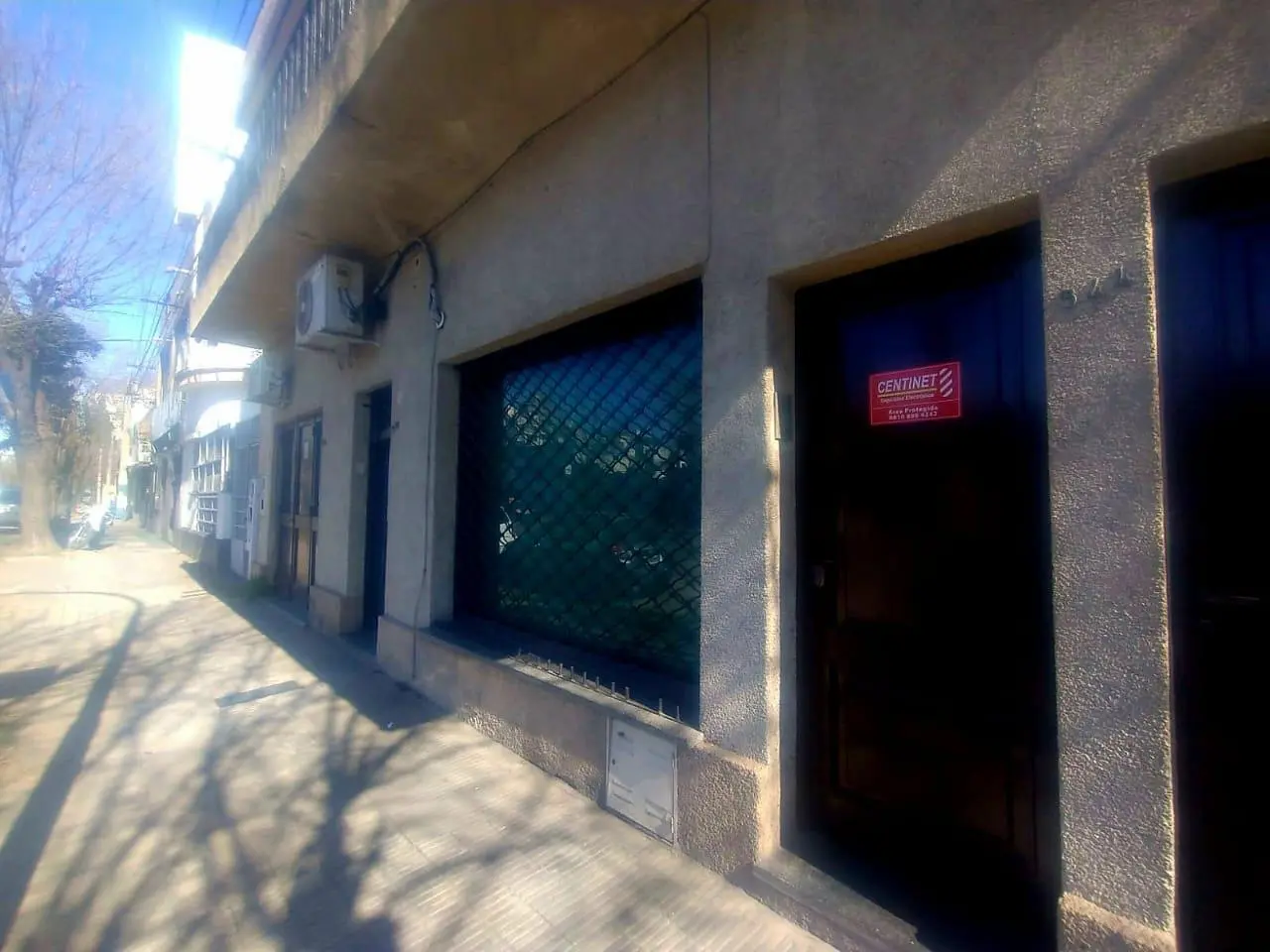 ALQUILER - Local para uso comercial - Barrio Luis Agote, Rosario. 1