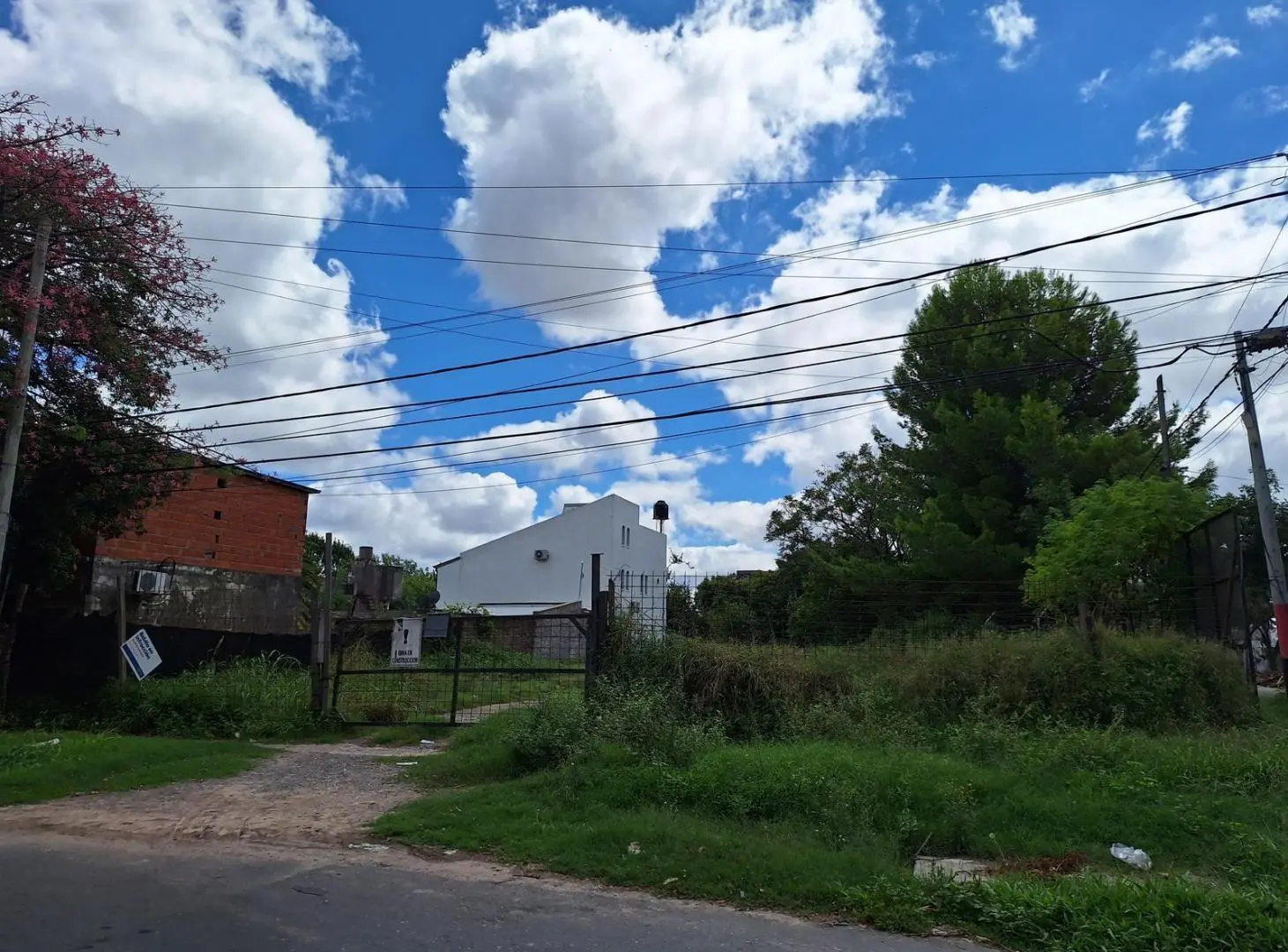 VENTA - Terreno de 943,60 m2 - Barrio Triángulo, Rosario. 3