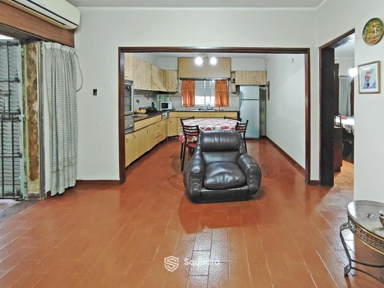 VENTA - PH 3 dormitorios, mas 3 locales y cochera - Barrio Abasto, Rosario. 4