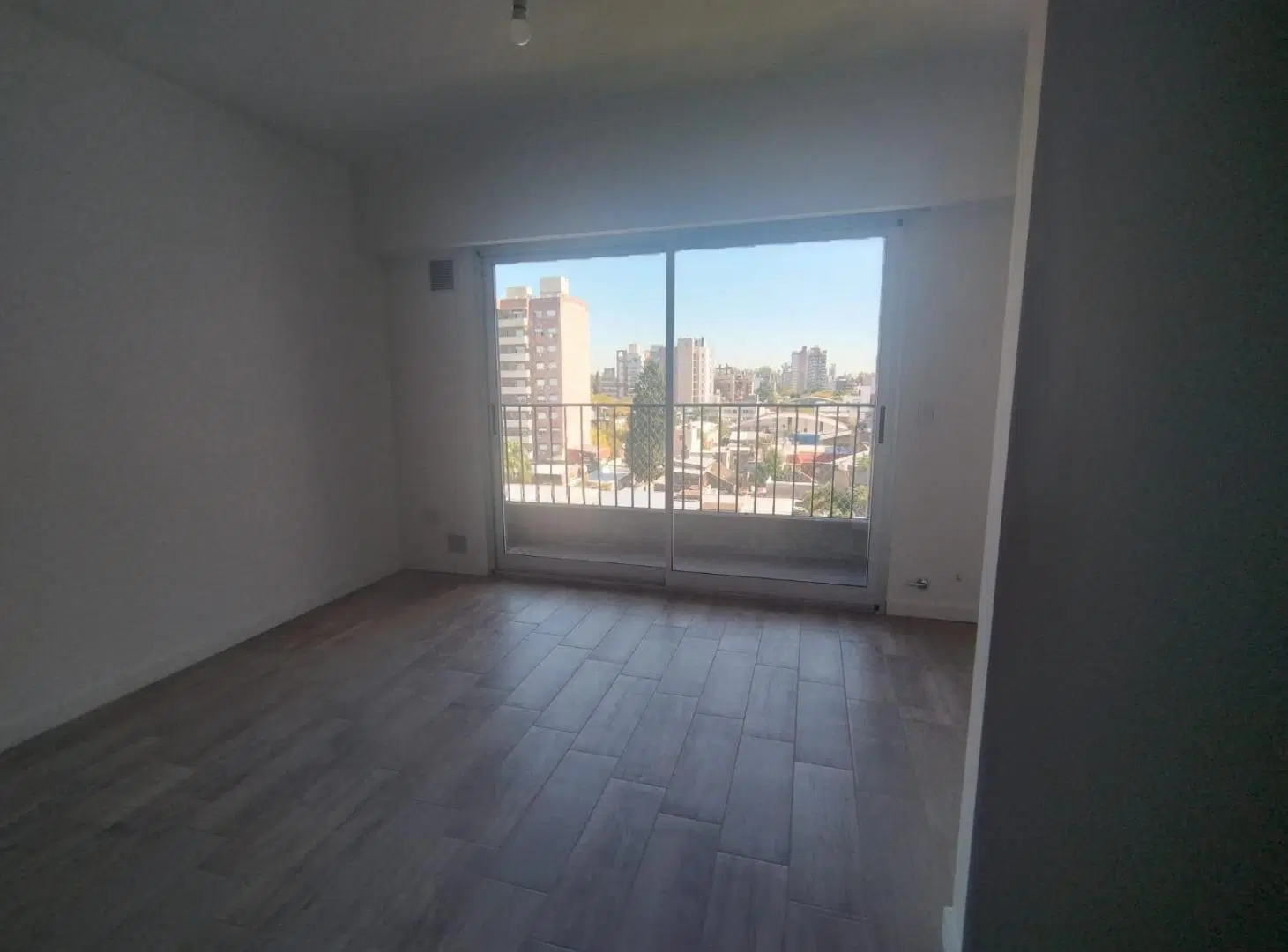 ALQUILER - Departamento de 1 dormitorio. Abasto, Rosario. 1