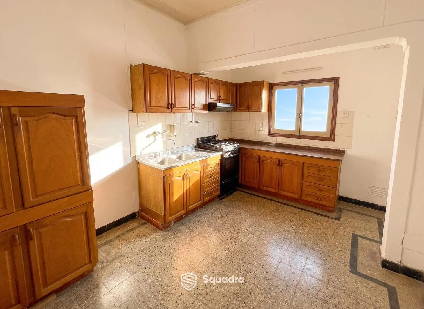 VENTA - CASA DE 1 DORMITORIO CON PATIO, ARROYITO. 8