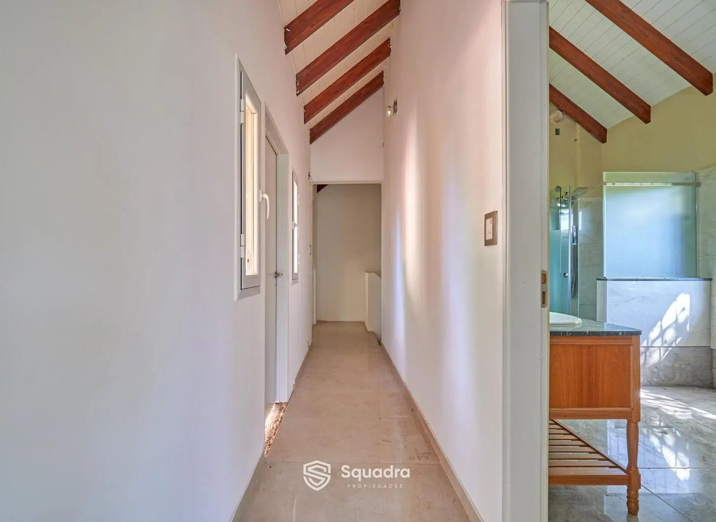 ALQUILER - Casa de dos dormitorios, galería, piscina - Garita 14, Funes. 4