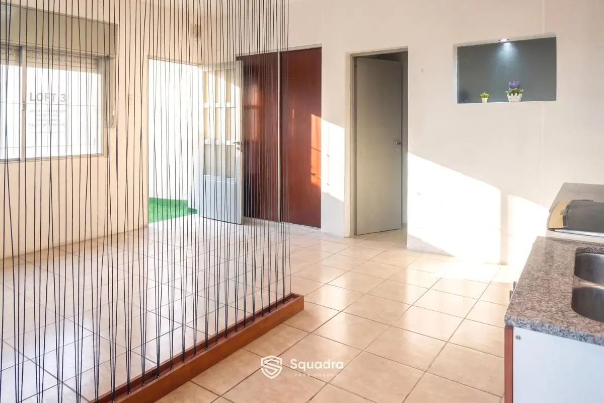 VENTA - Monoambiente en PH. Pasillo conformado por sólo dos unidades - Bella Vista, Rosario. - APTO 5