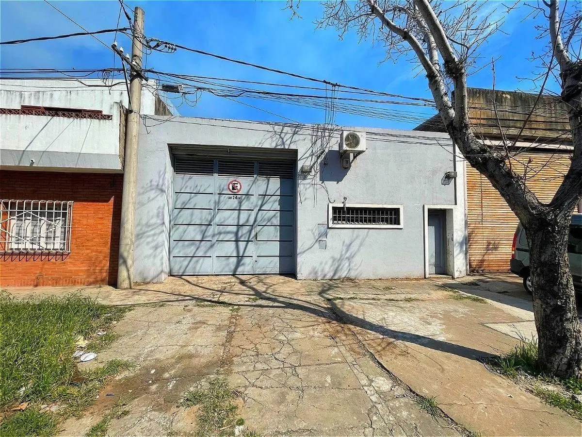VENTA  - Galpón con oficina, de 200 m2 - La Tablada, Rosario. 3