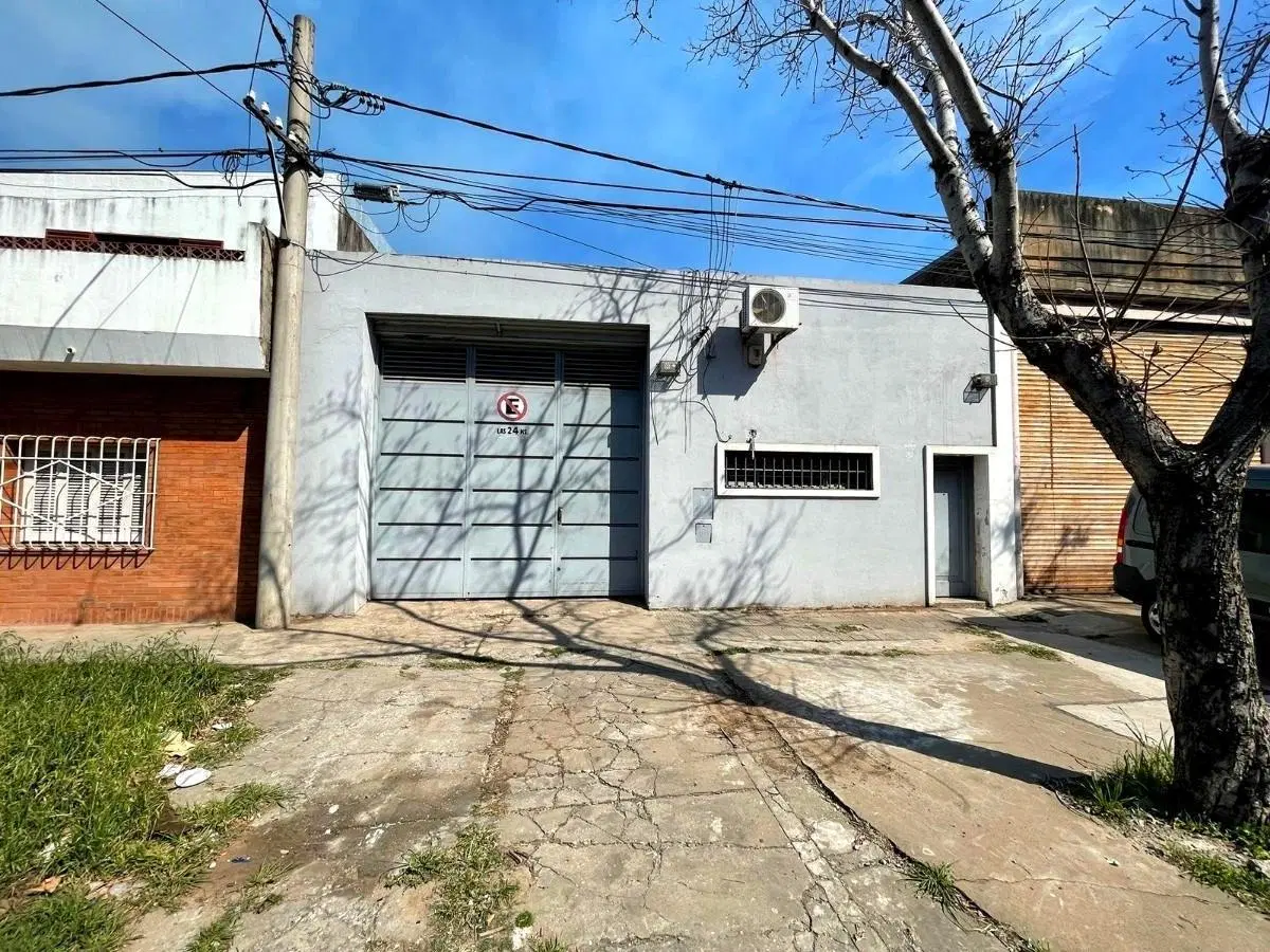 VENTA - Galpón con oficina, de 200 m2 - La Tablada, Rosario. 7