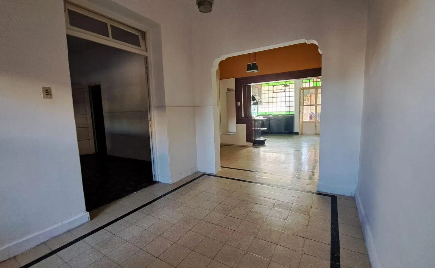 VENTA - Dos casas 2 dormitorios con dos cochera y balcón - Alberdi, Rosario. 4