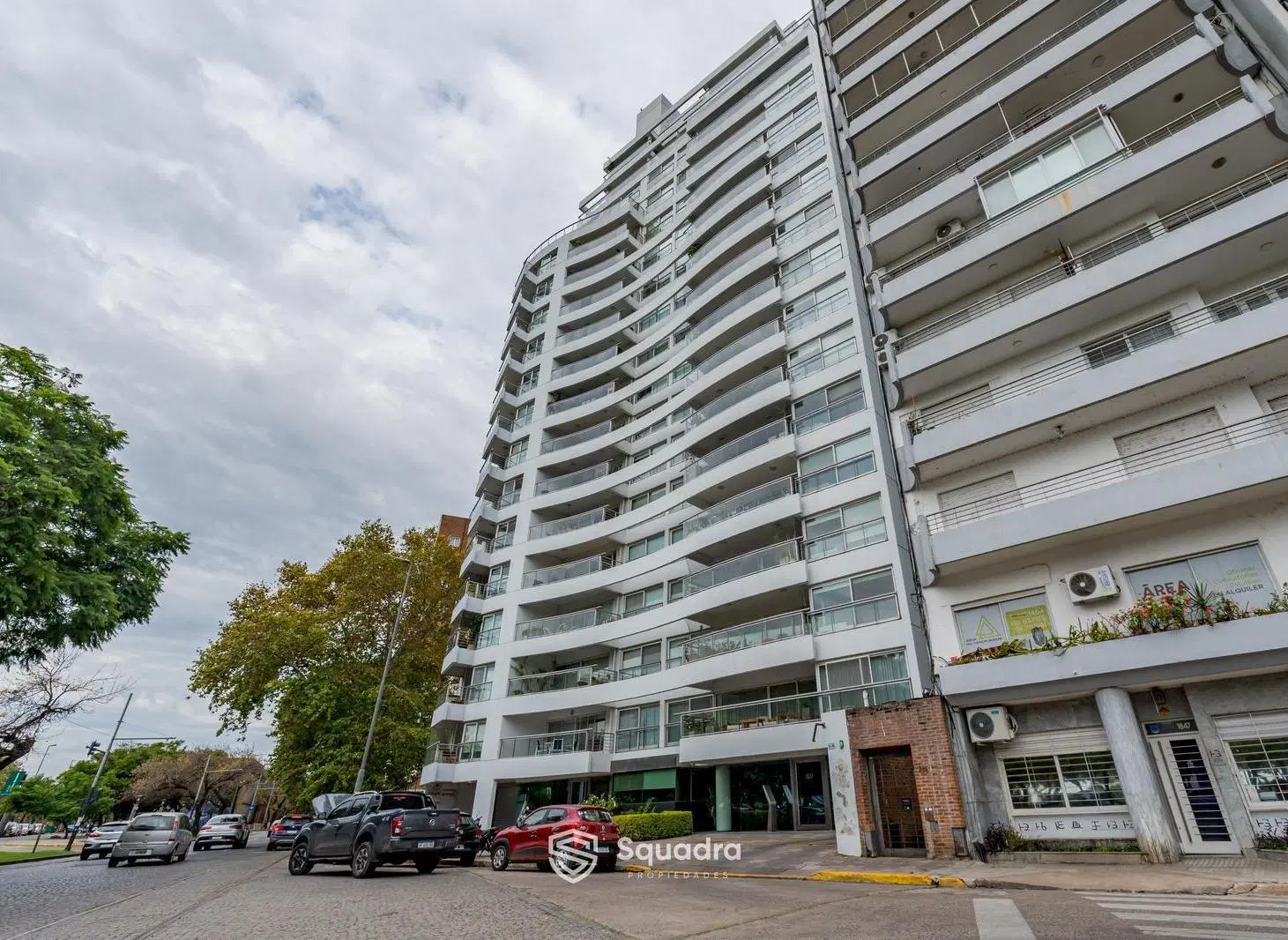 VENTA | PERMUTA - Piso exclusivo de 3 dormitorios, Zona Centro Río. Amenities - APTO CRÉDITO. 1