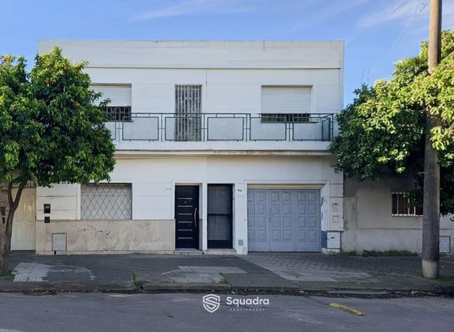 VENTA - PH 2 dormitorios, con patios y cochera - Barrio Roque Saenz Peña, Rosario. 2