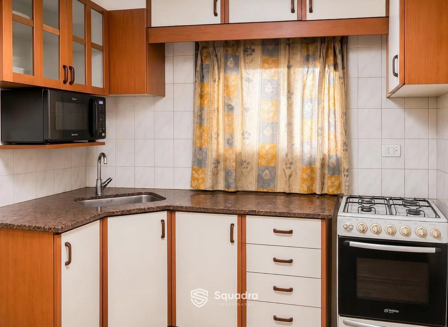 VENTA | PERMUTA - Casa 3 Dormitorios - Barrio Las Delicias, Rosario - APTO CRÉDITO. 3