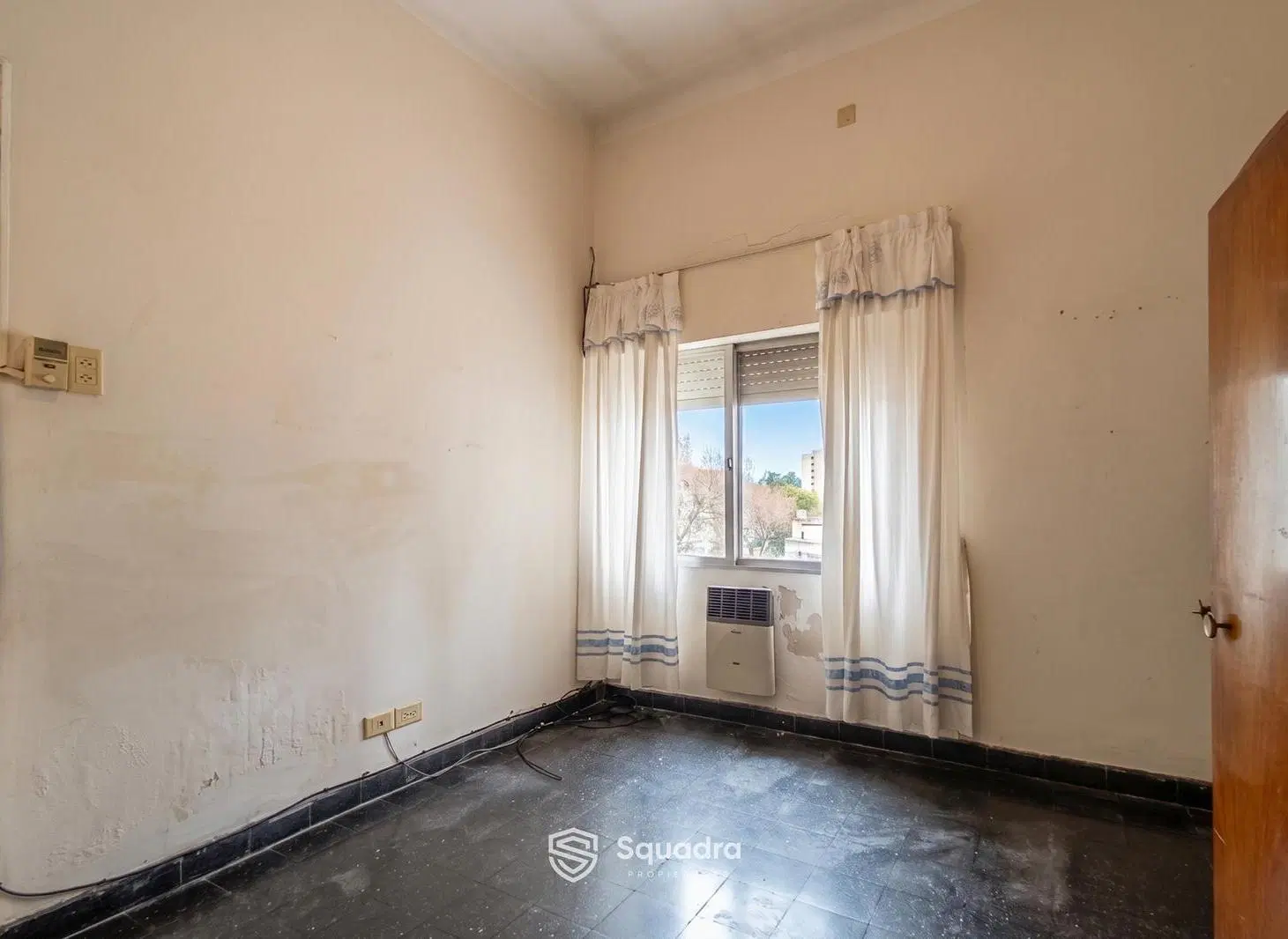 VENTA - Casa 2 Dormitorios, con cochera - Barrio Echesortu, Rosario. 5