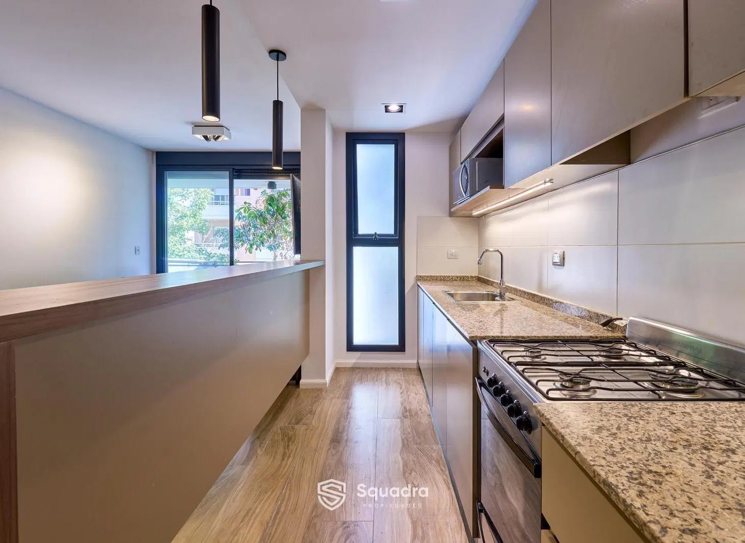 VENTA - Departamento 2 dormitorios con balcón al frente - Barrio Lourdes, Rosario. 5